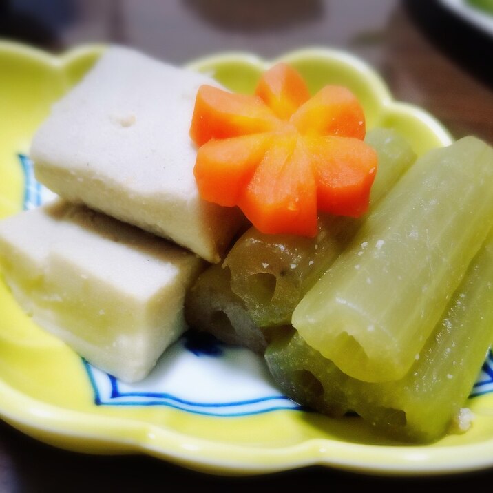 高野豆腐入り♪ フキの煮物☆